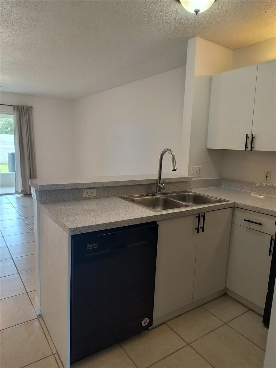 Image 7 of 31 For 1657 Windsor Oak Court