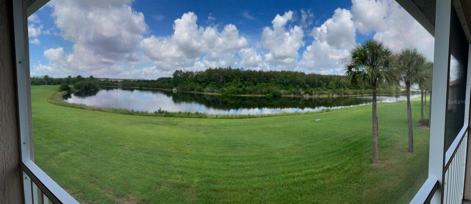 Image 26 of 33 For 13414 Fairway Glen Drive 203