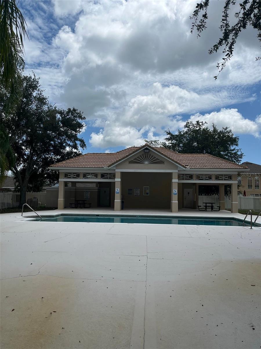 Image 31 of 33 For 13414 Fairway Glen Drive 203