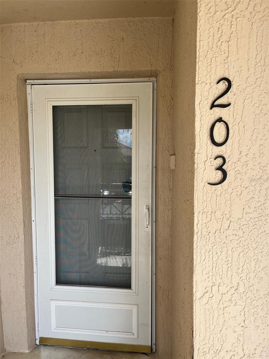 Image 5 of 33 For 13414 Fairway Glen Drive 203