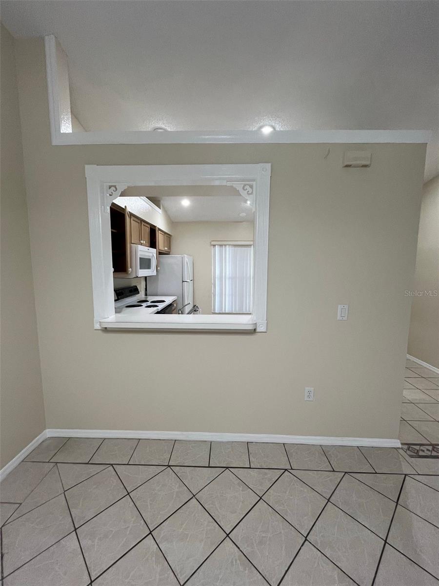 Image 9 of 33 For 13414 Fairway Glen Drive 203