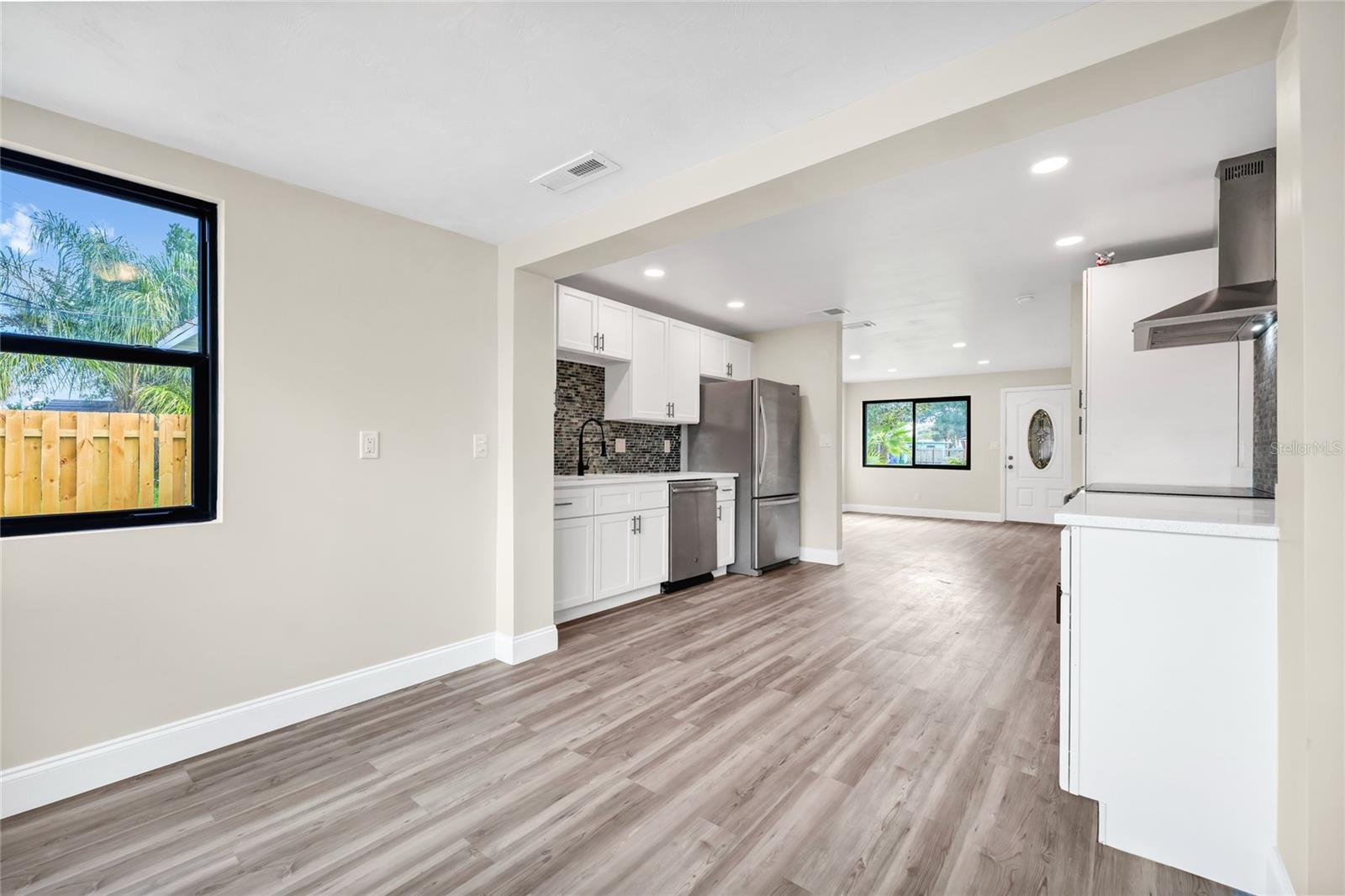 Image 10 of 34 For 66 Tropical Drive