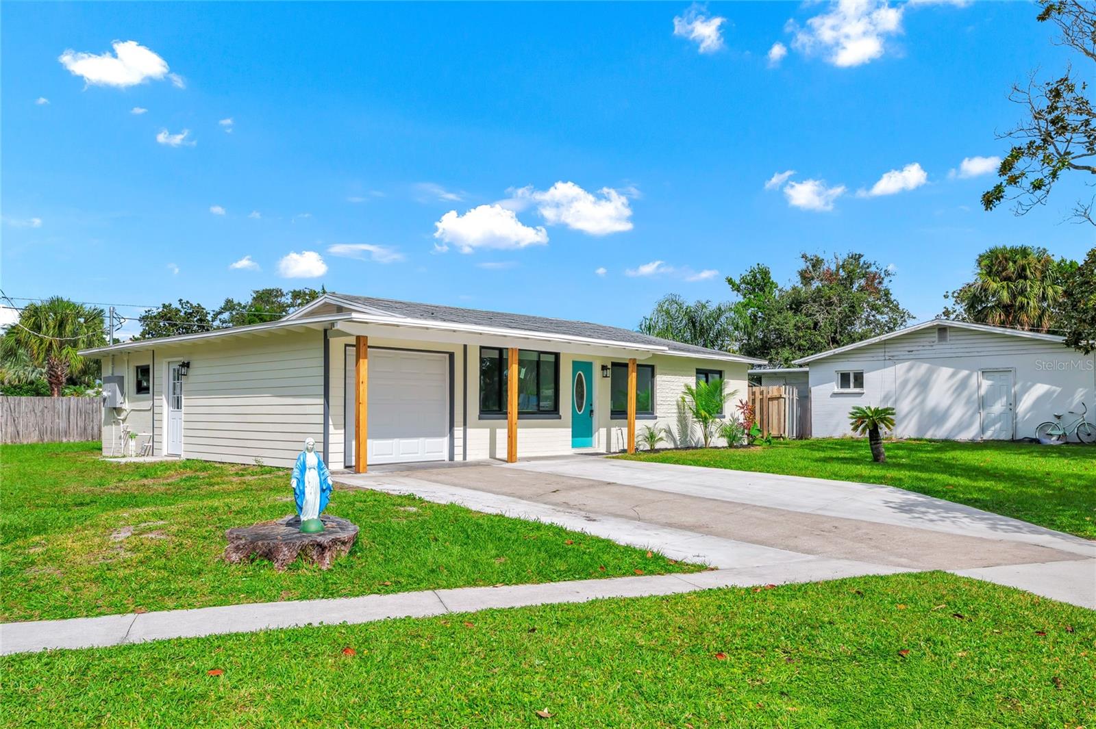 Image 2 of 34 For 66 Tropical Drive