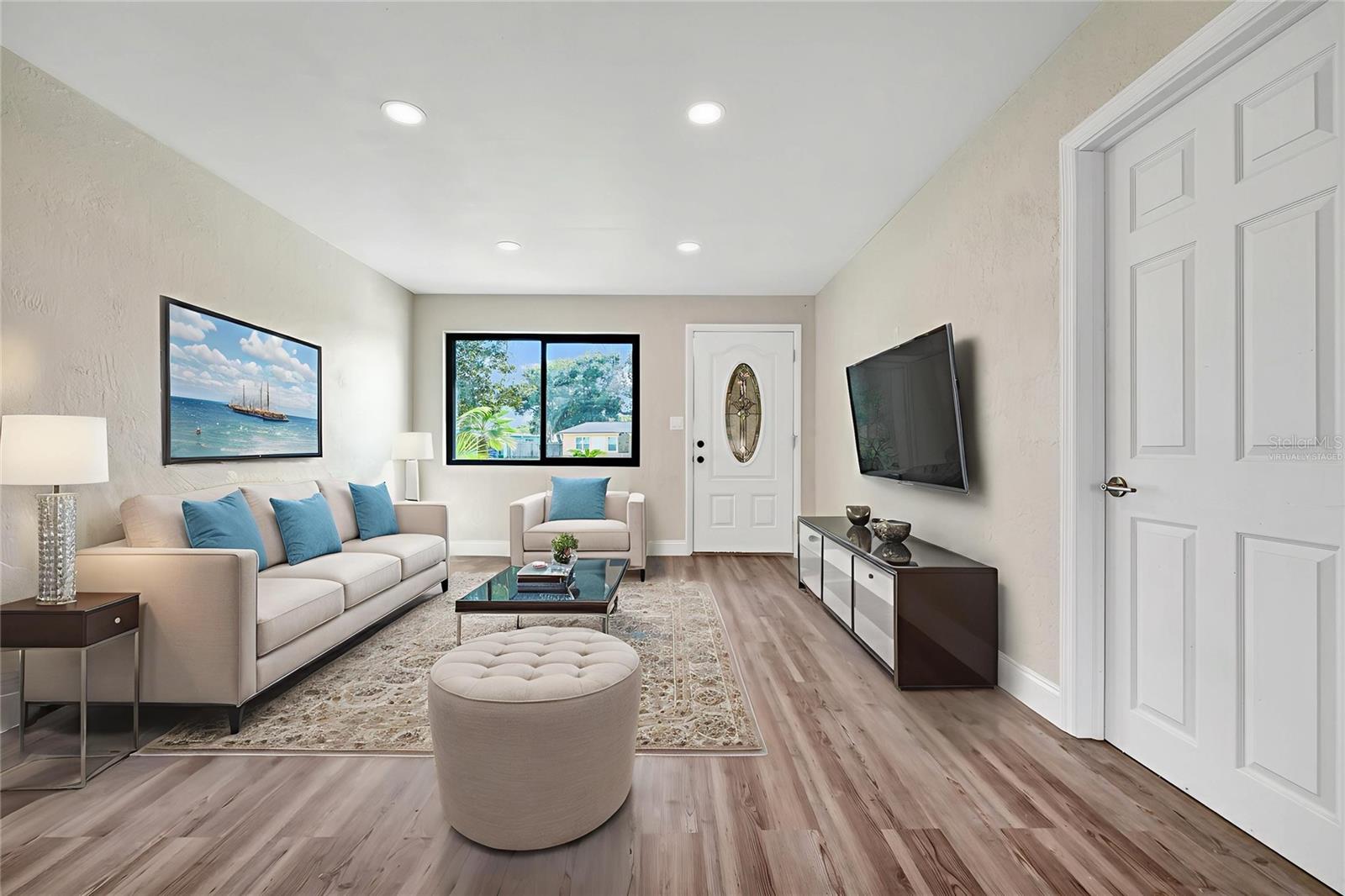 Image 3 of 34 For 66 Tropical Drive