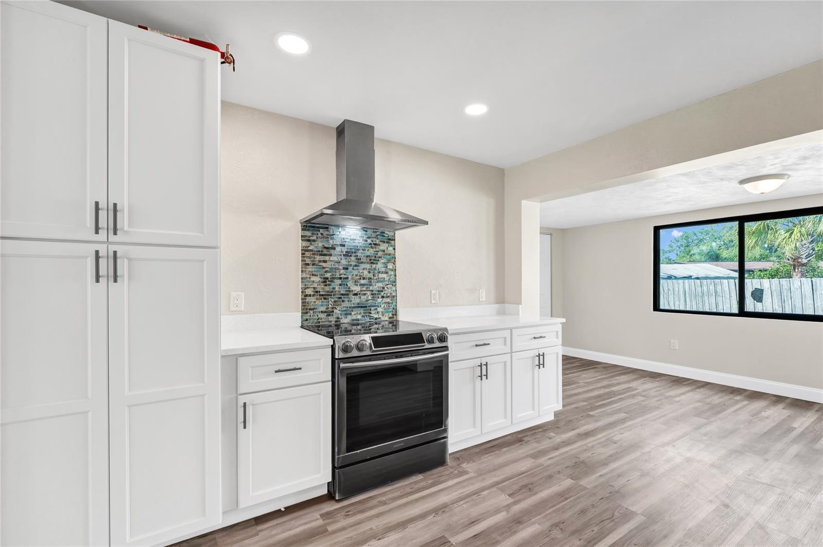 Image 6 of 34 For 66 Tropical Drive