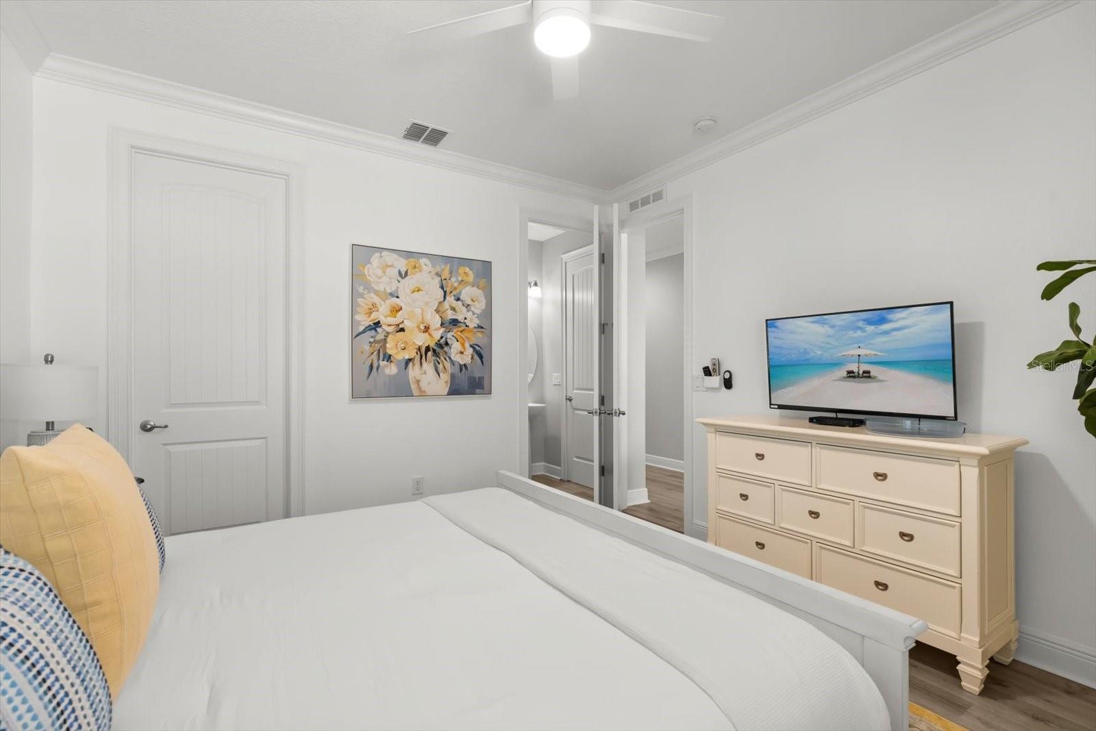 Image 16 of 72 For 7861 Palmilla Court