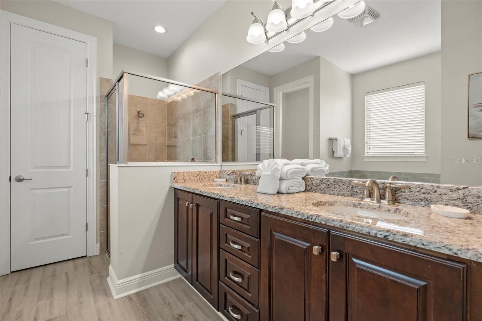 Image 25 of 72 For 7861 Palmilla Court