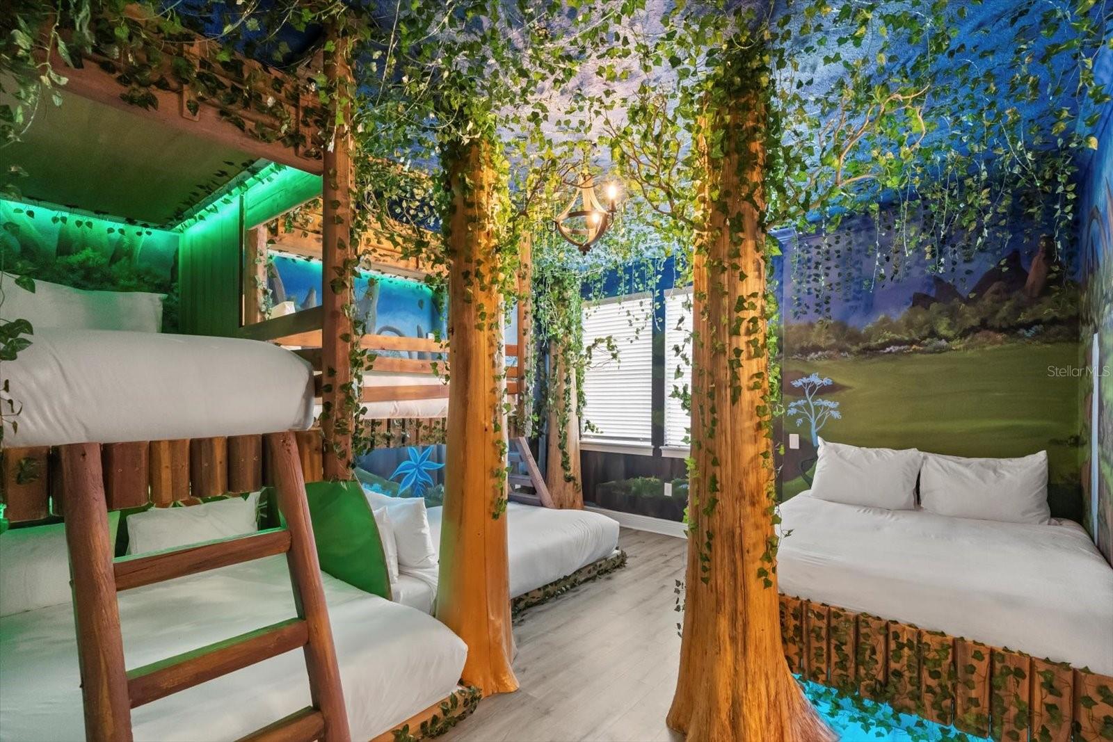 Image 32 of 72 For 7861 Palmilla Court