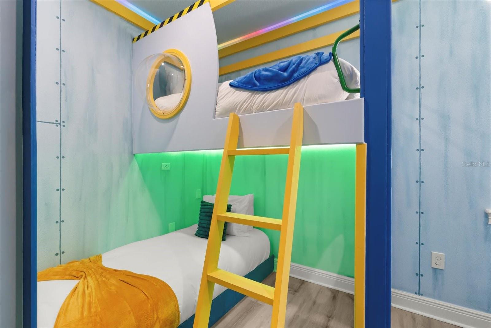 Image 54 of 72 For 7861 Palmilla Court