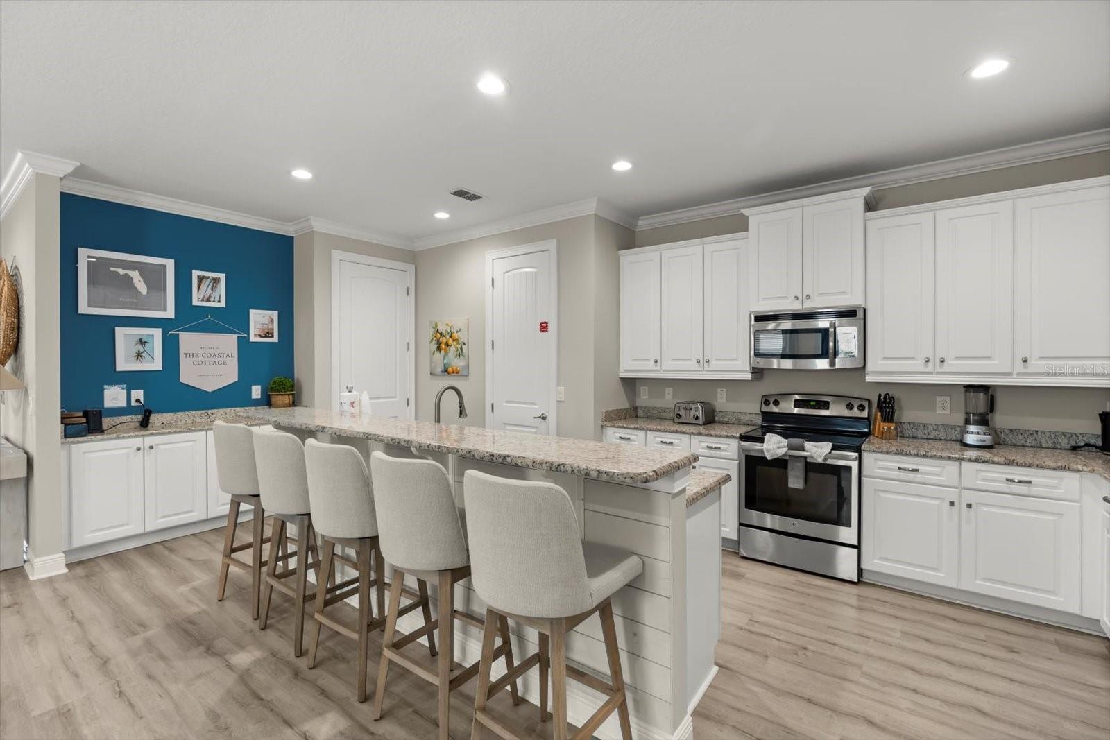 Image 6 of 72 For 7861 Palmilla Court