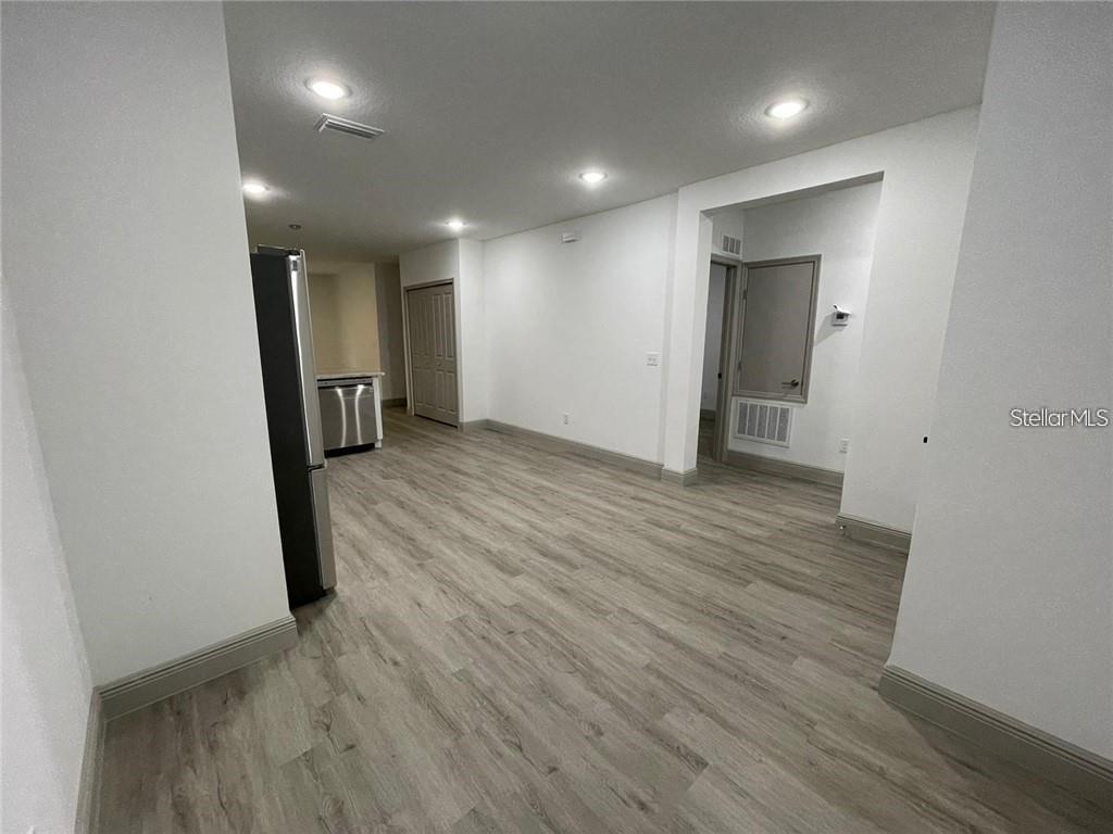 Image 7 of 9 For 227 Balboa Drive