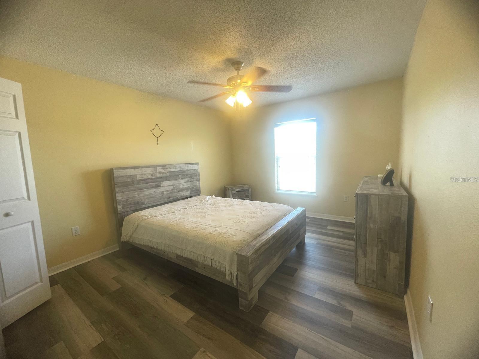 Image 15 of 36 For 1502 Fort Meade Place