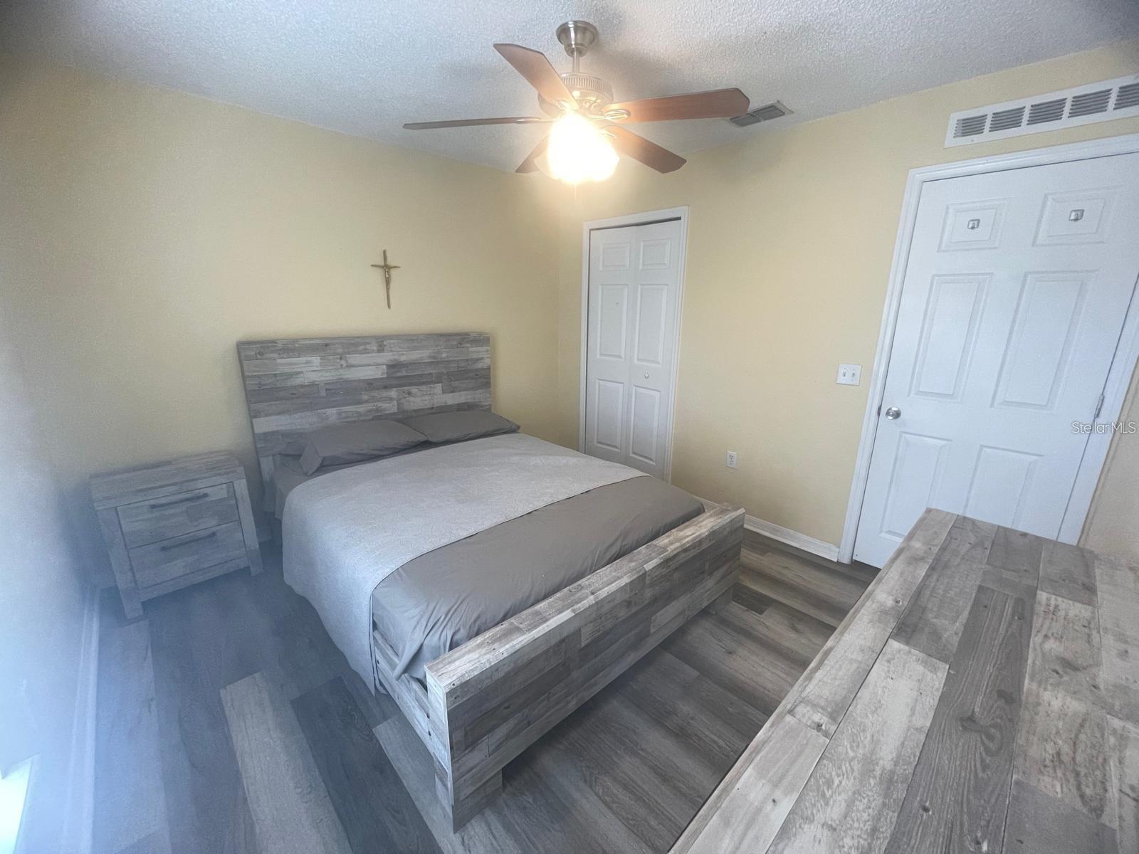 Image 22 of 36 For 1502 Fort Meade Place