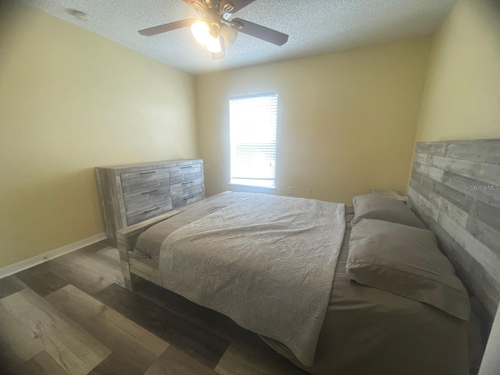 Image 25 of 36 For 1502 Fort Meade Place