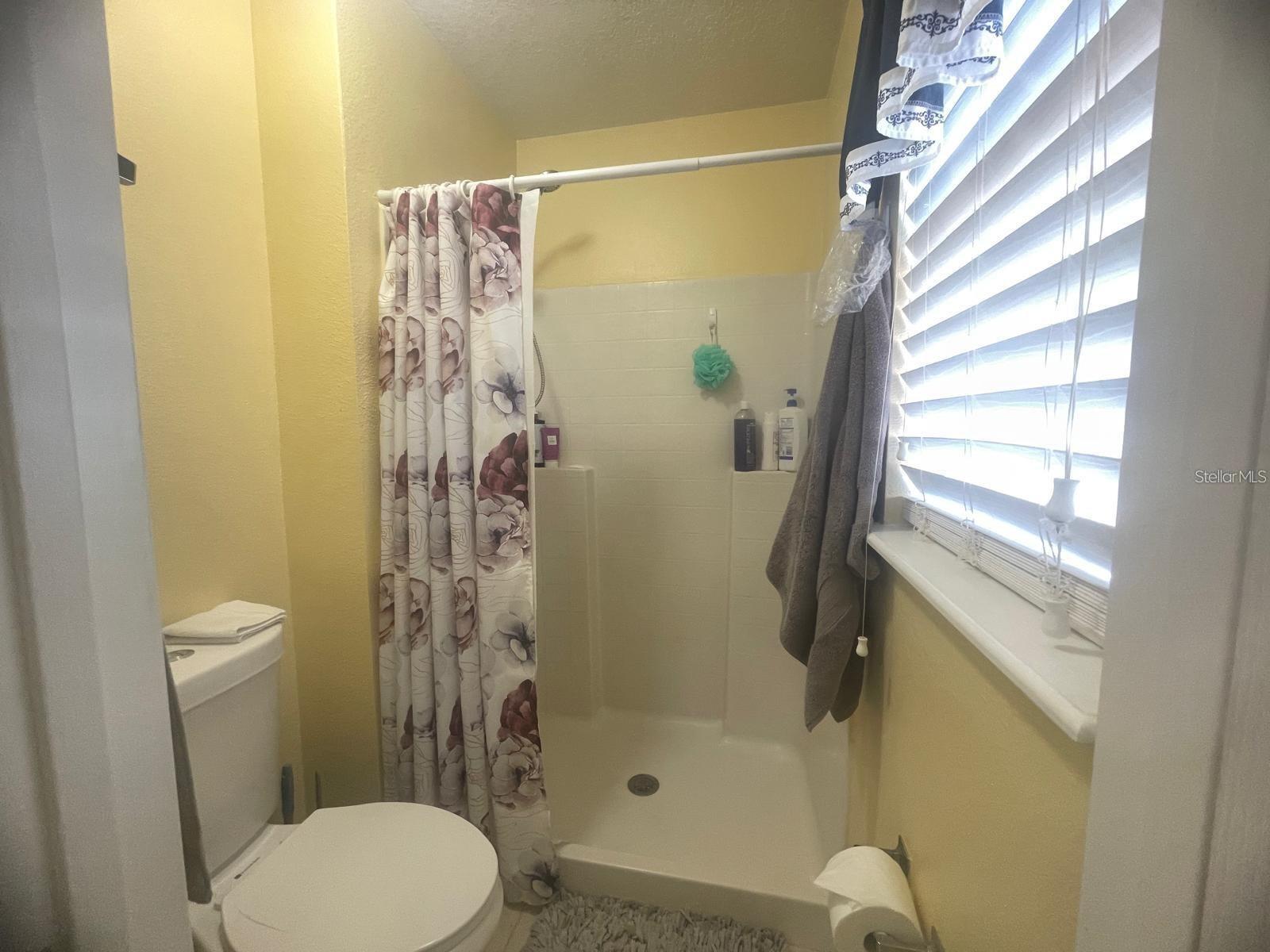 Image 27 of 36 For 1502 Fort Meade Place