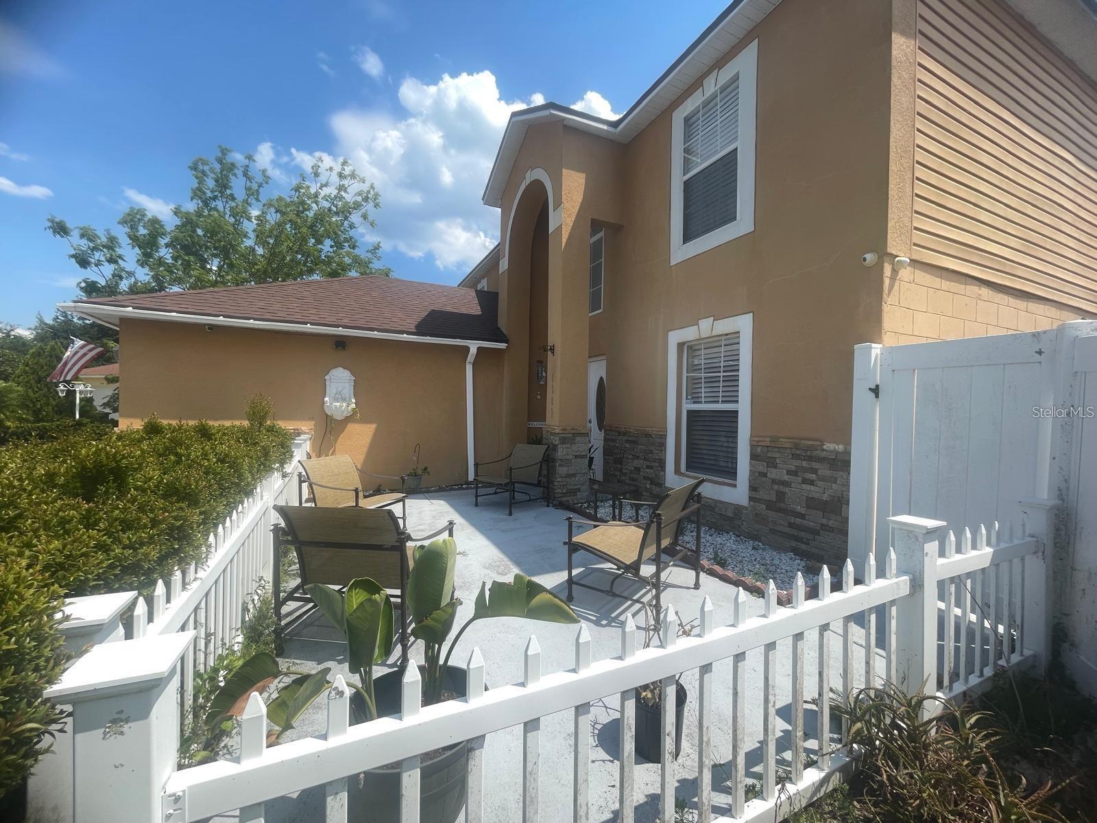 Image 31 of 36 For 1502 Fort Meade Place