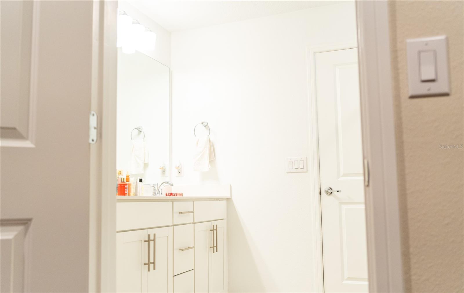 Image 24 of 55 For 2377 Palm Park Loop