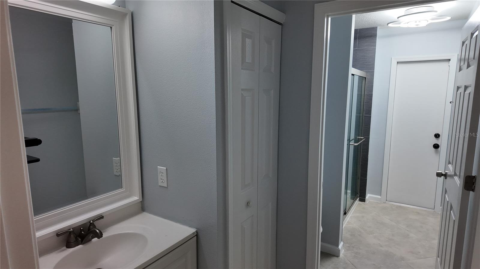 Image 31 of 41 For 3368 Blossom Street