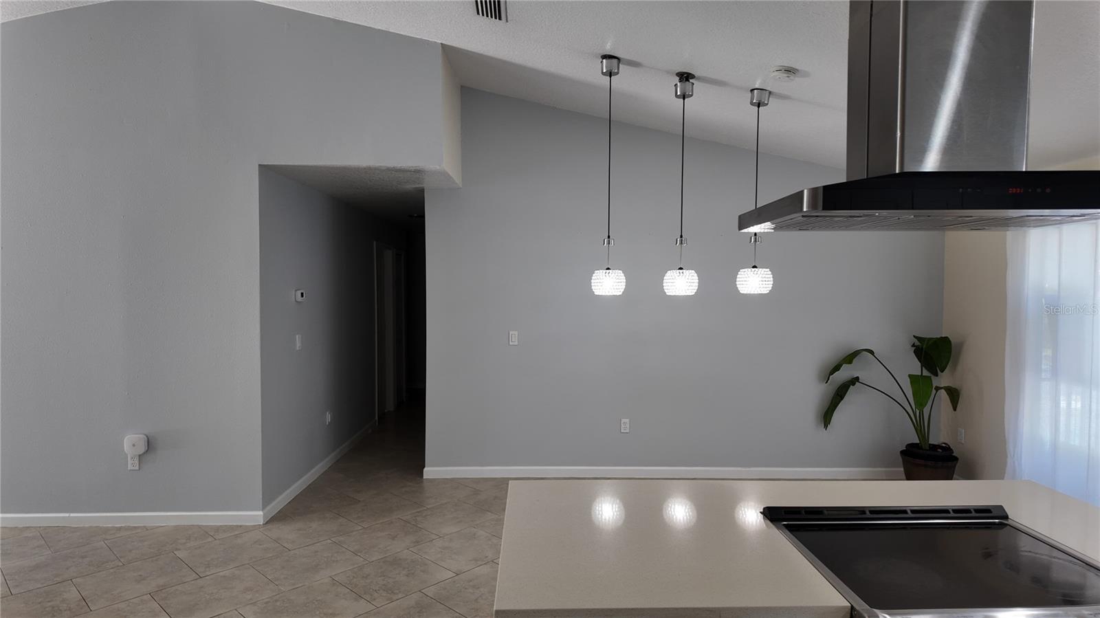 Image 6 of 41 For 3368 Blossom Street