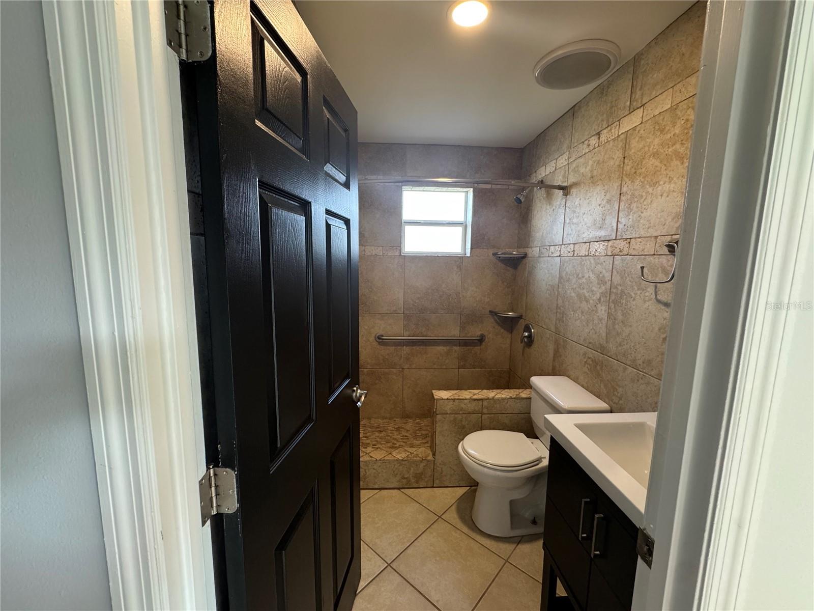 Image 10 of 33 For 8313 Sun Vista Way