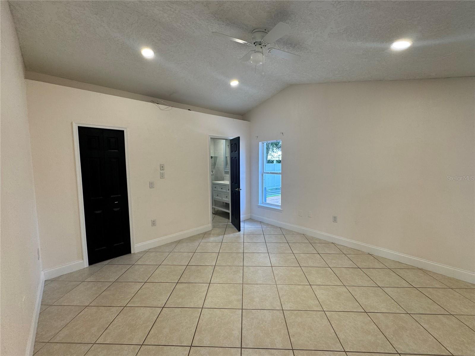 Image 22 of 33 For 8313 Sun Vista Way