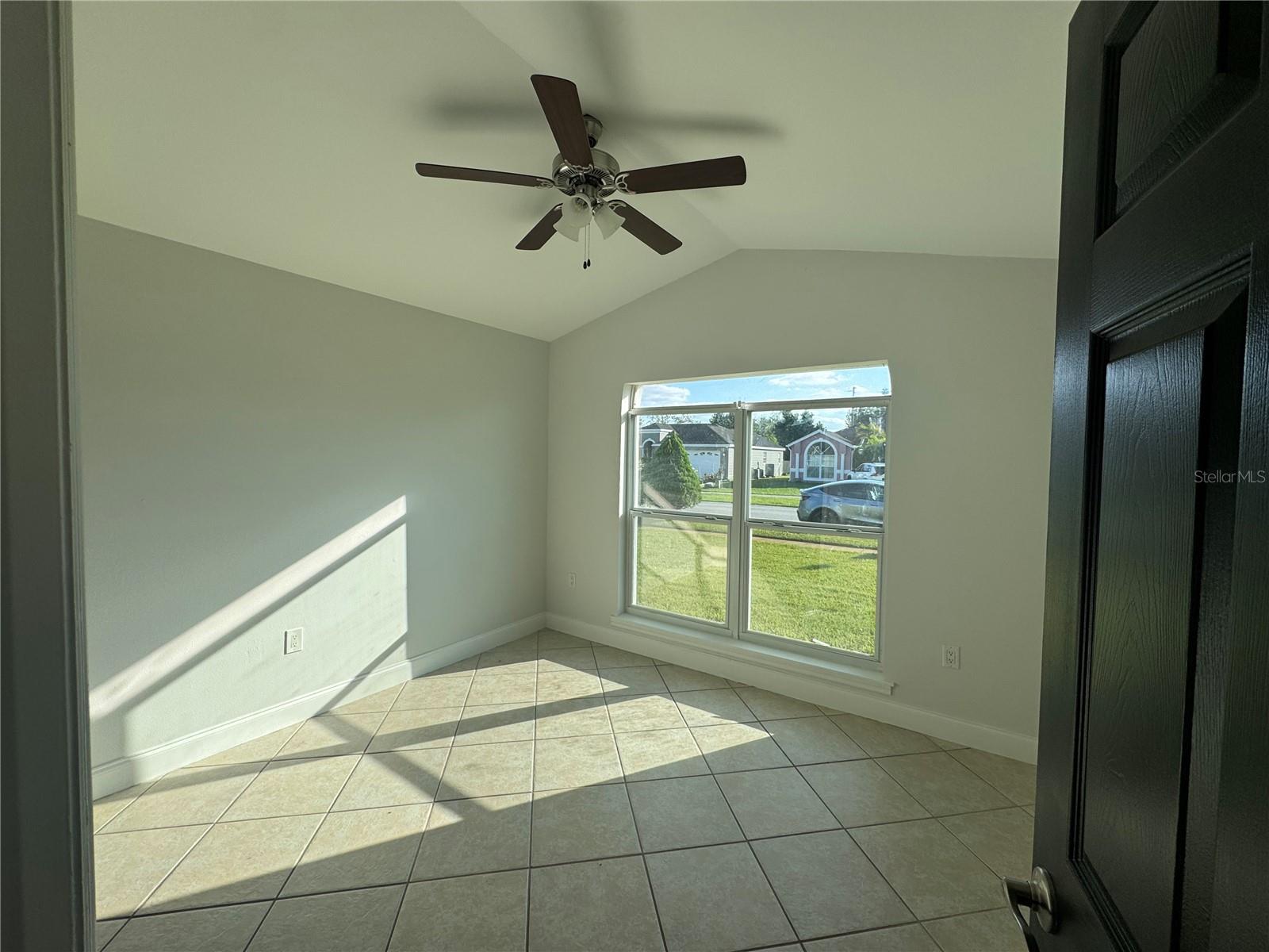 Image 6 of 33 For 8313 Sun Vista Way