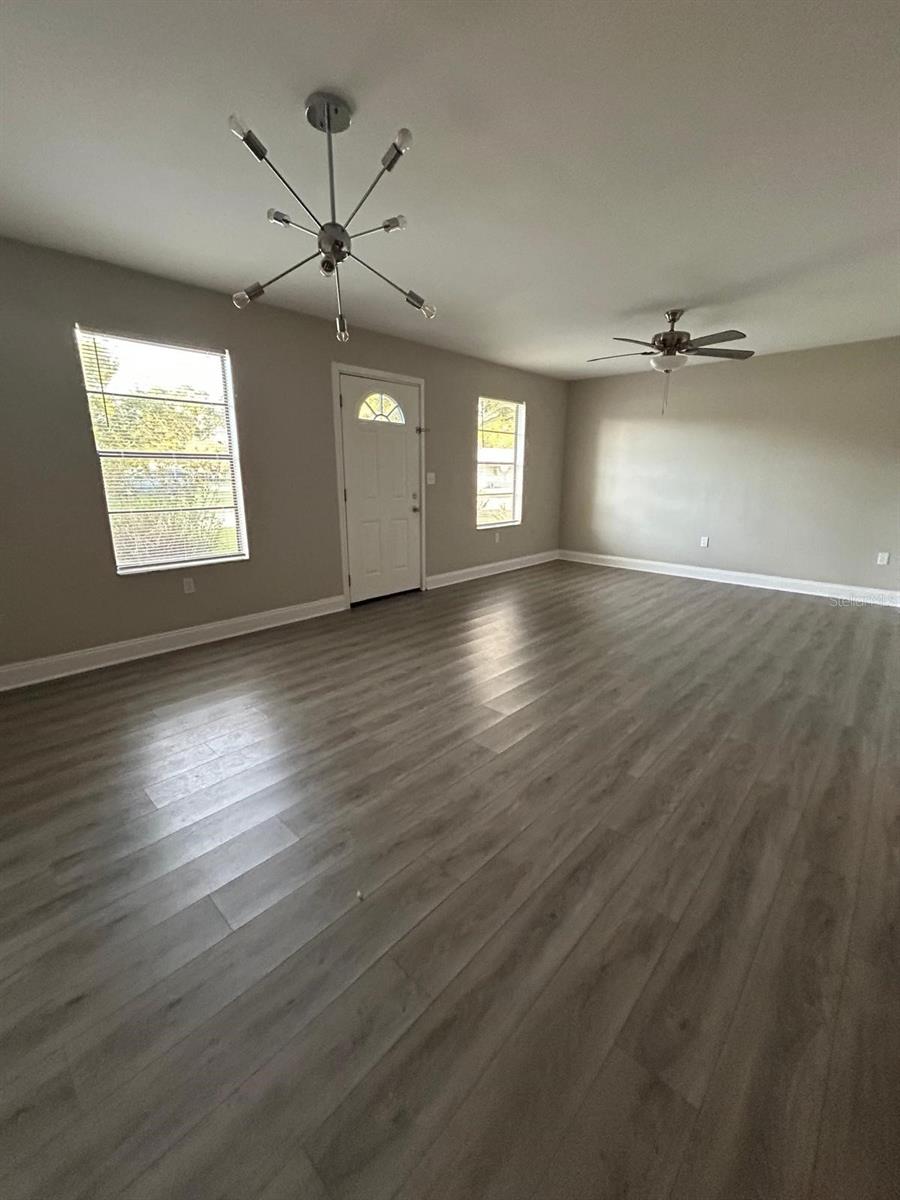 Image 5 of 13 For 2501 2nd Street