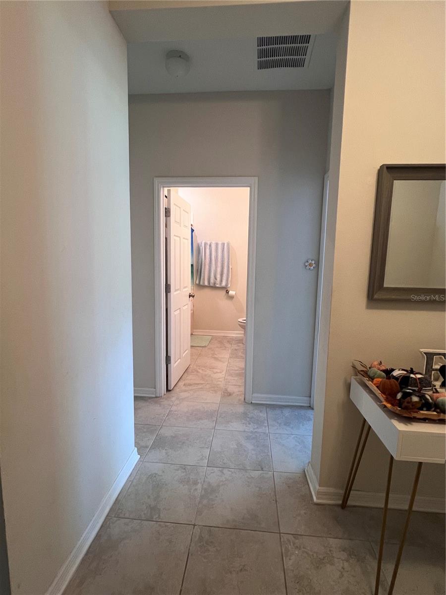 Image 19 of 25 For 1638 Chatsworth Circle