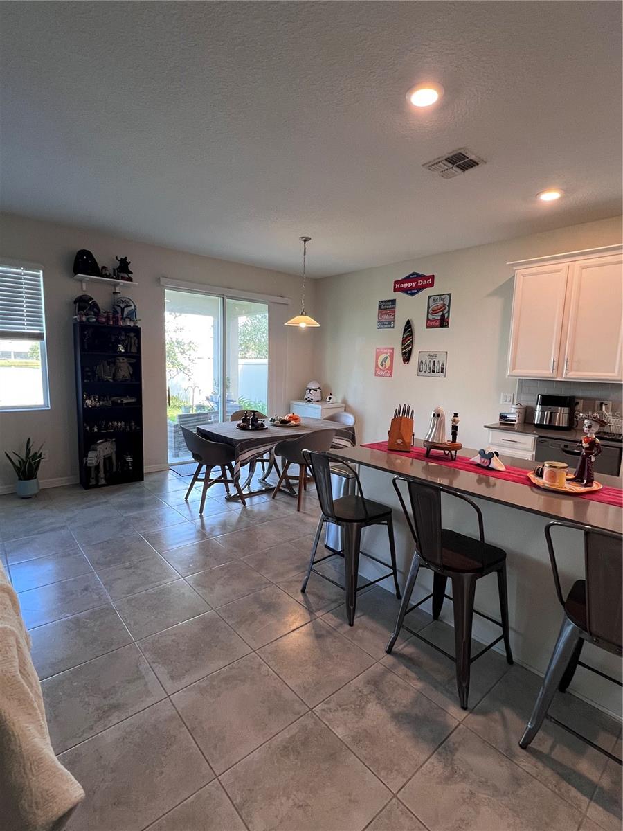 Image 6 of 25 For 1638 Chatsworth Circle