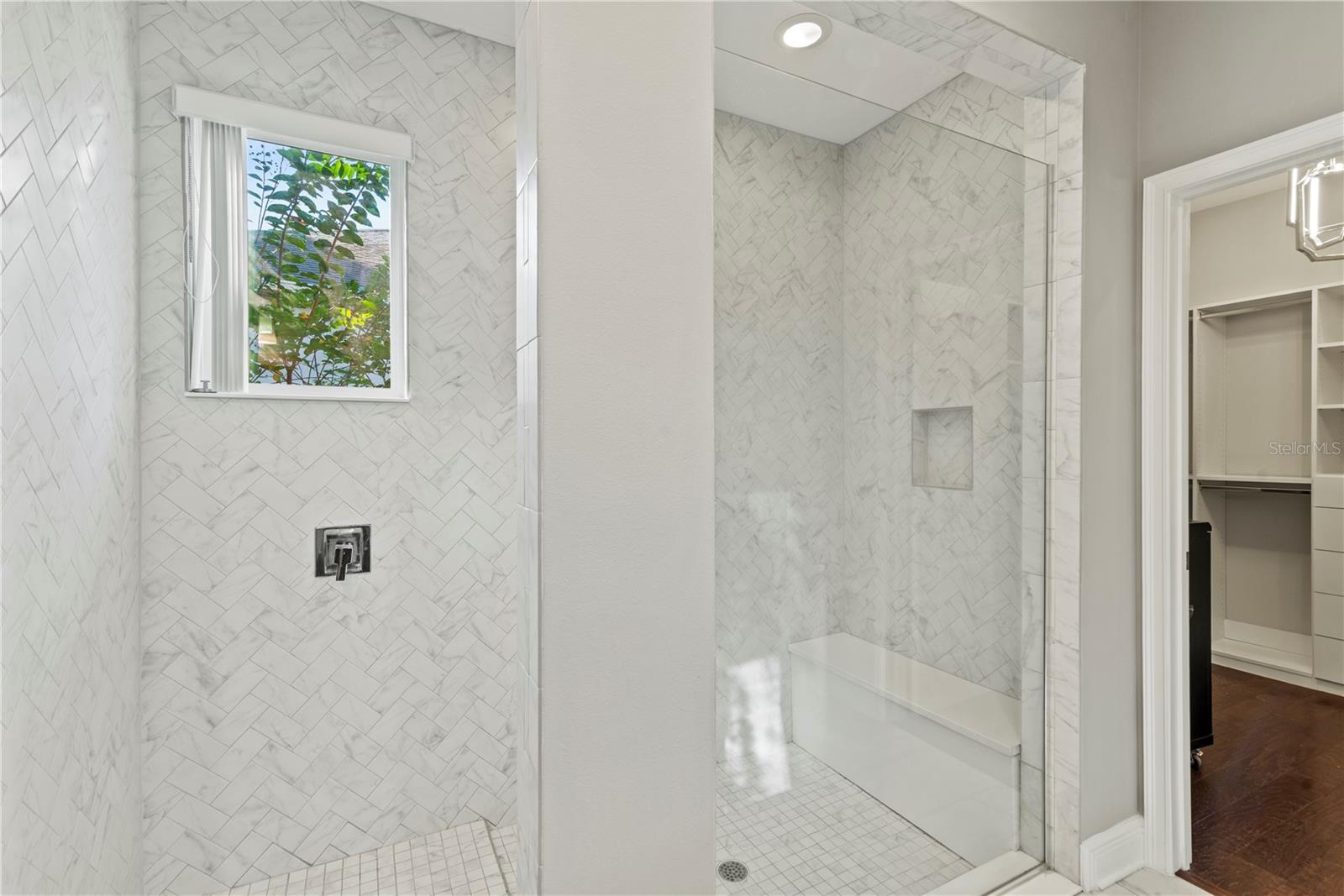 Image 23 of 49 For 2907 Foxtail Bend