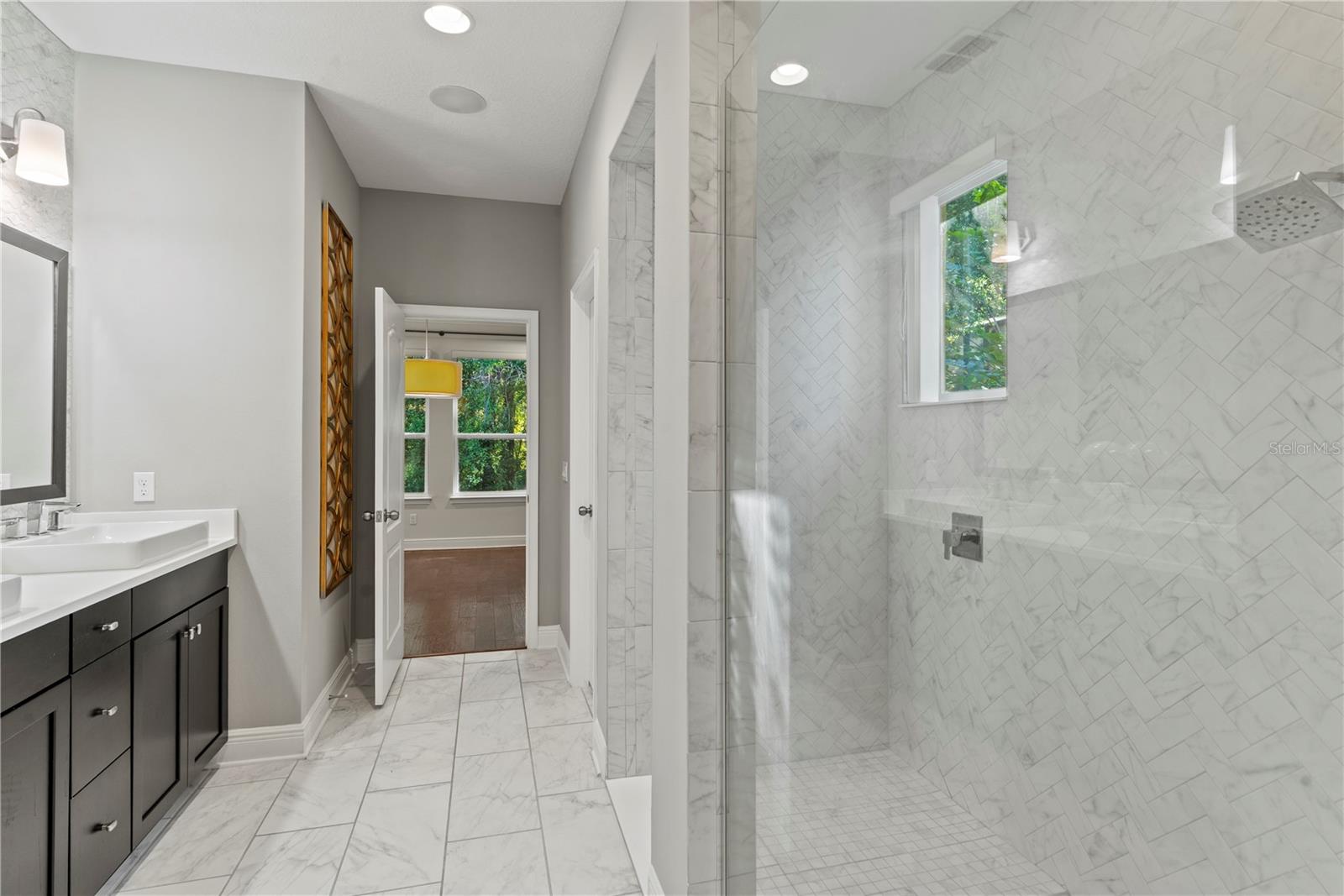 Image 24 of 49 For 2907 Foxtail Bend