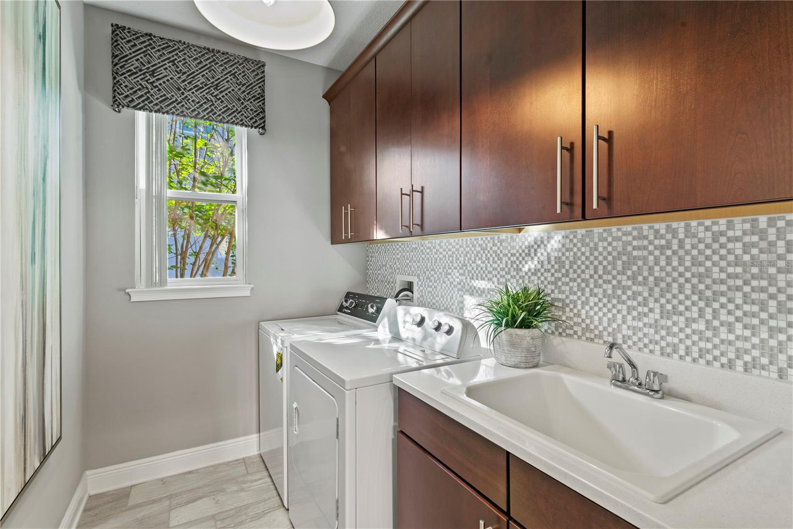 Image 31 of 49 For 2907 Foxtail Bend