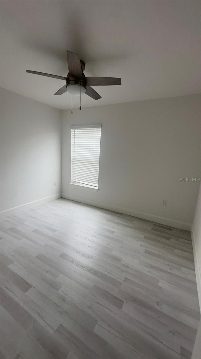 Image 17 of 28 For 2014 Dexter Street