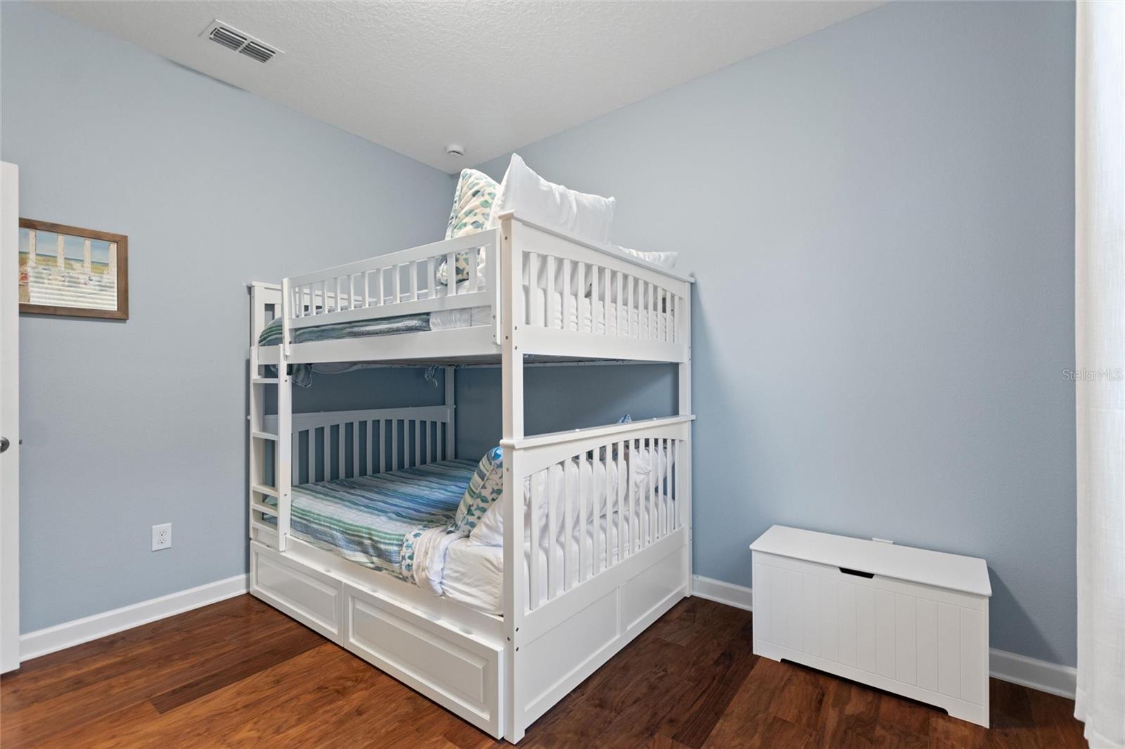 Image 30 of 66 For 1389 Dolphin Head Street