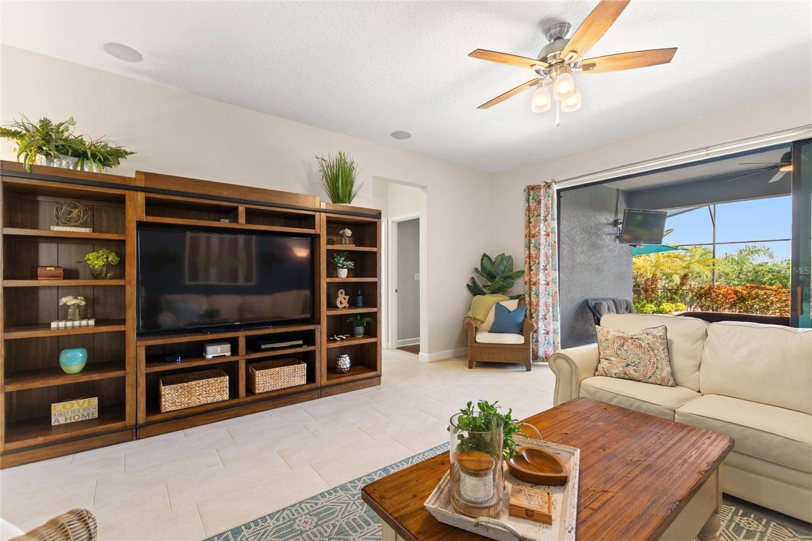 Image 9 of 66 For 1389 Dolphin Head Street