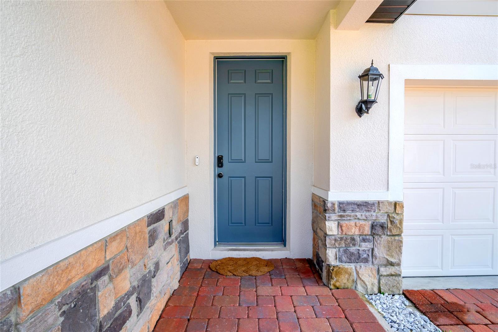 Image 2 of 46 For 2943 Sunstar Drive