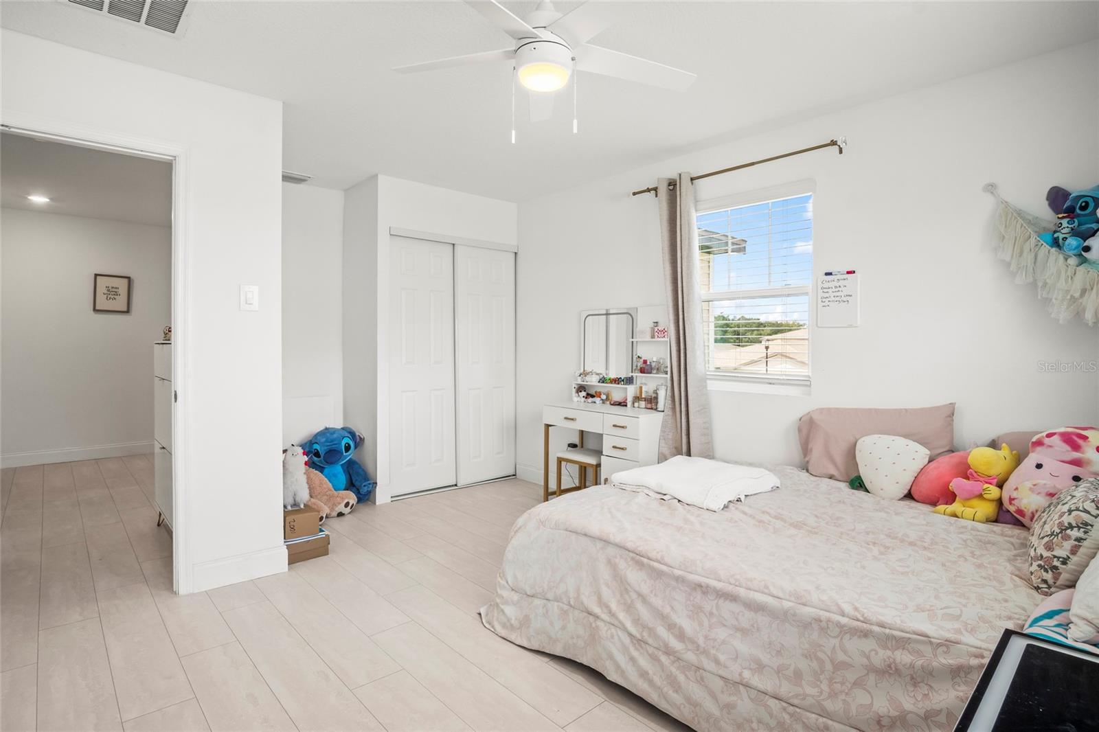 Image 20 of 46 For 2943 Sunstar Drive