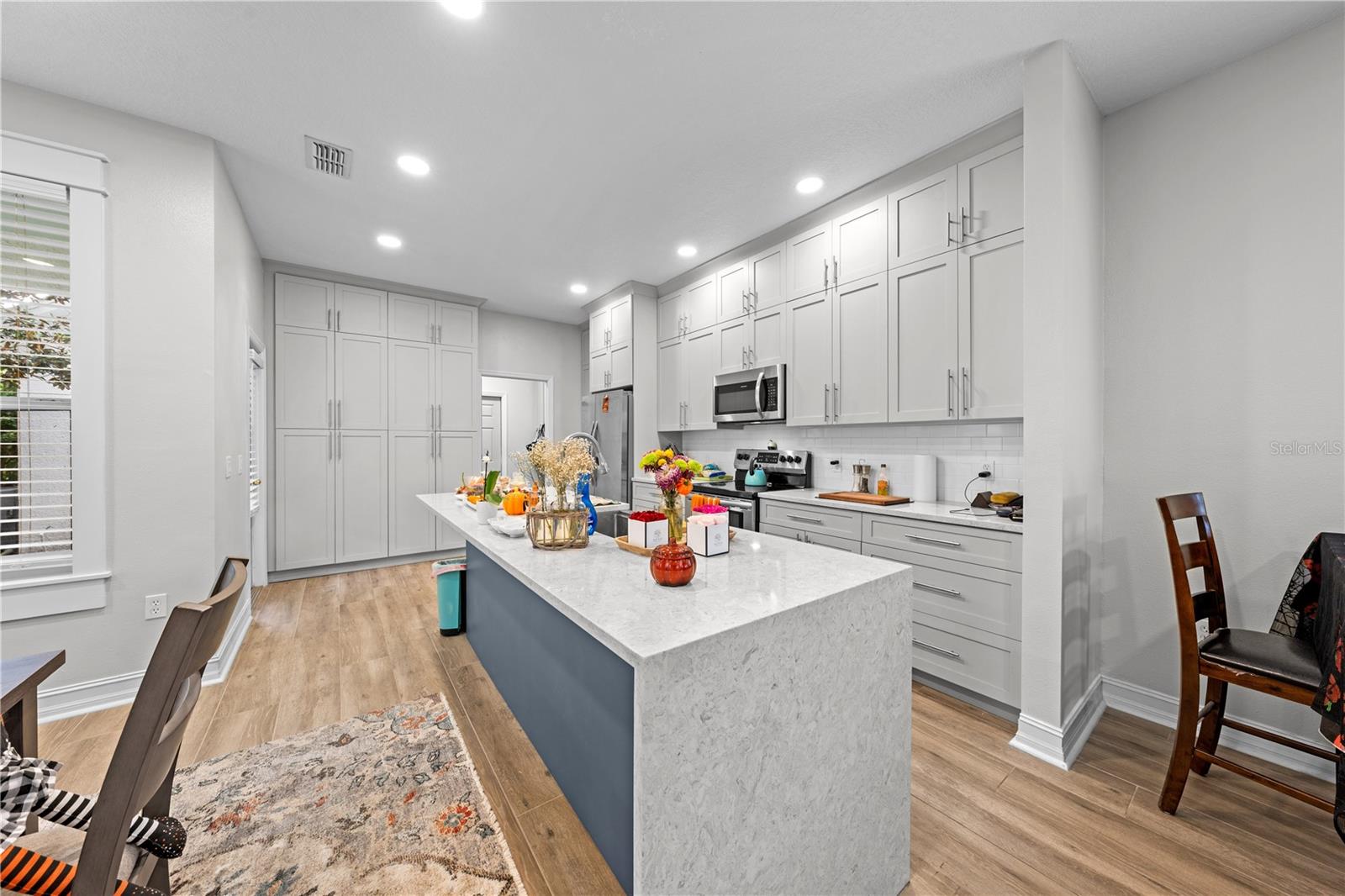 Image 6 of 56 For 3341 Bracken Fern Drive