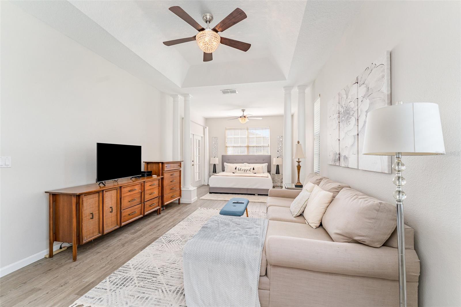 Image 14 of 44 For 225 High Vista Drive