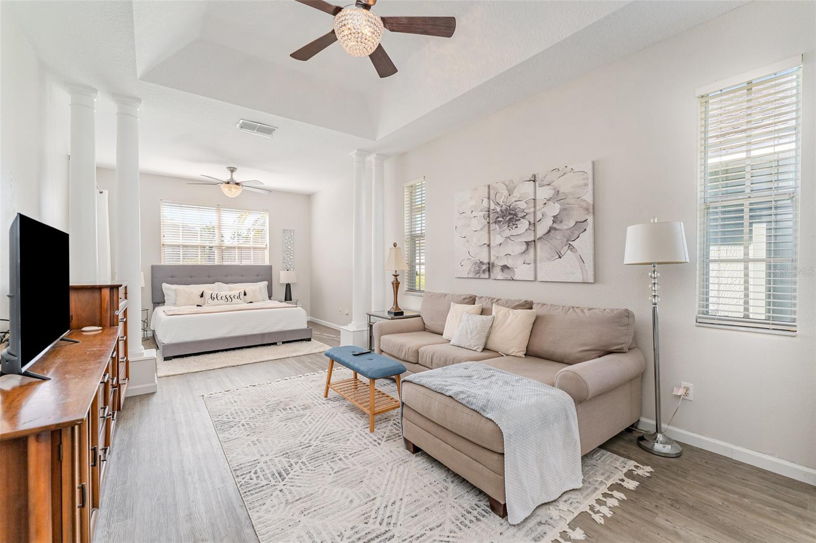 Image 15 of 44 For 225 High Vista Drive