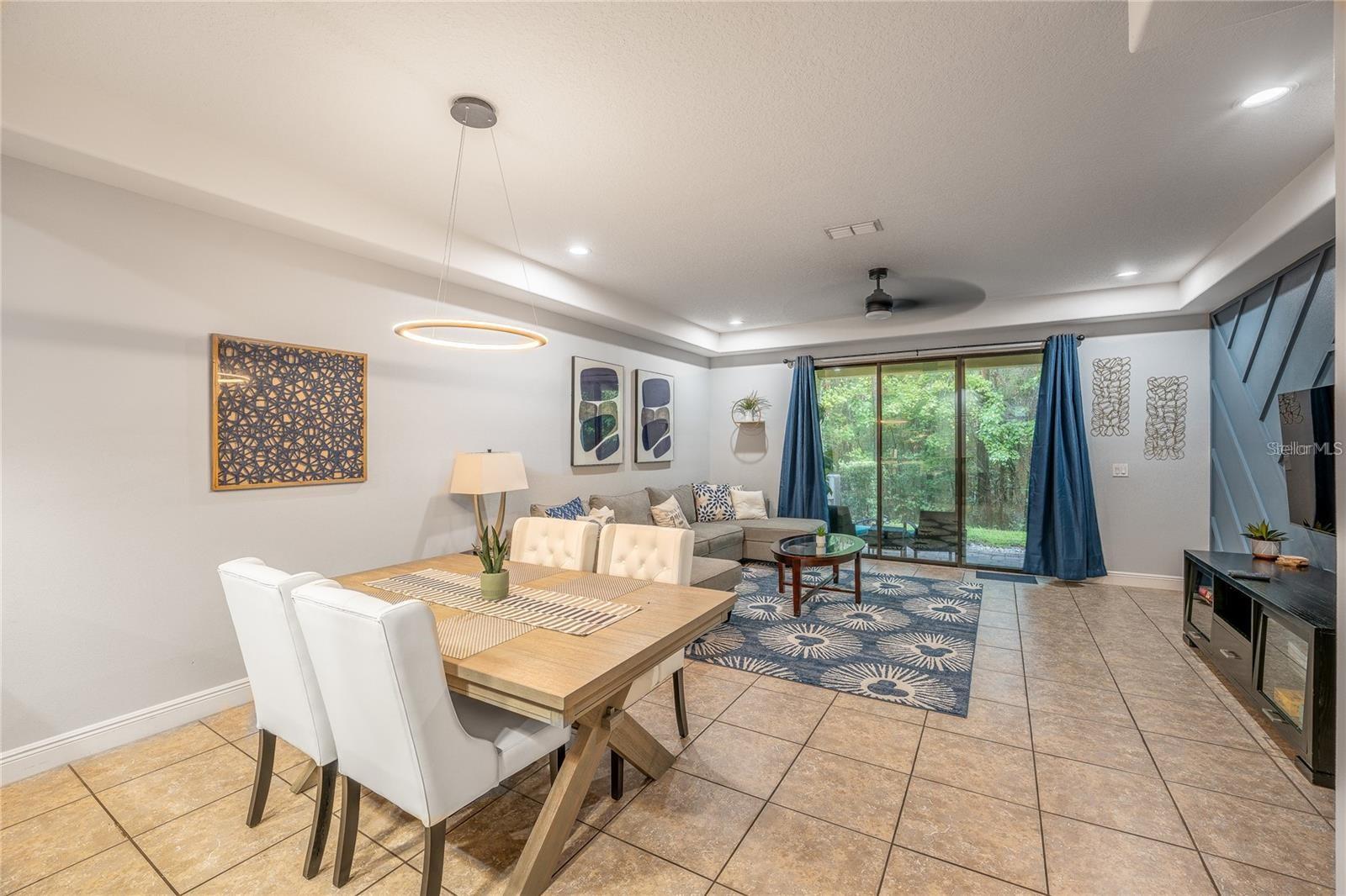 Image 5 of 17 For 8223 Roseville Road