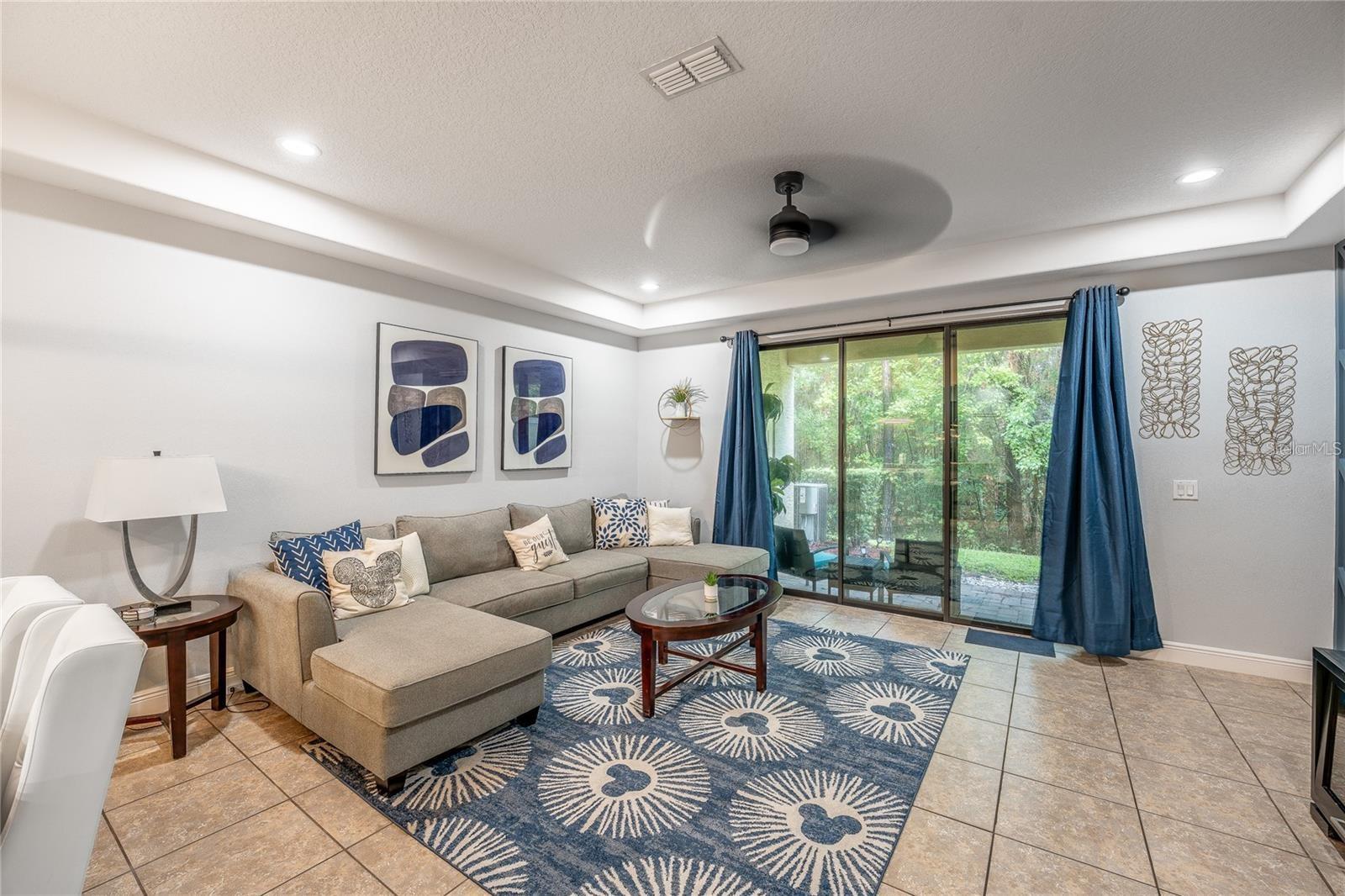 Image 7 of 17 For 8223 Roseville Road