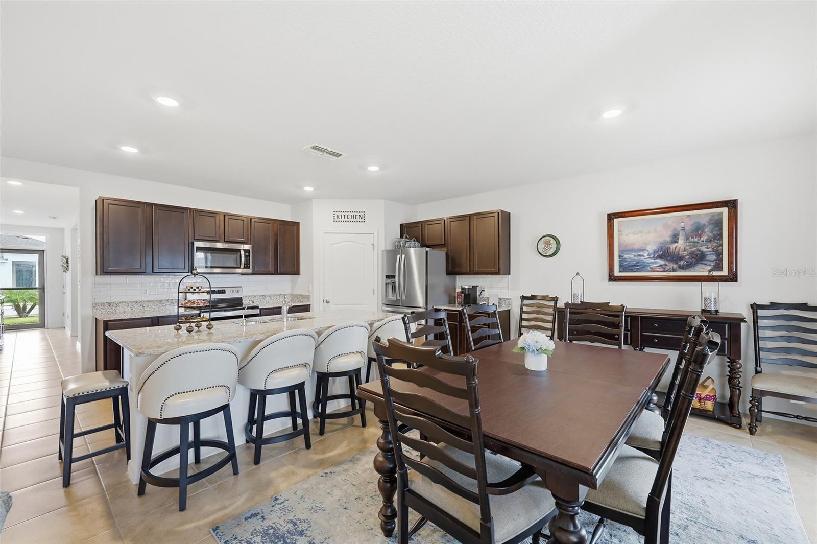 Image 17 of 40 For 1989 Carnostie Road