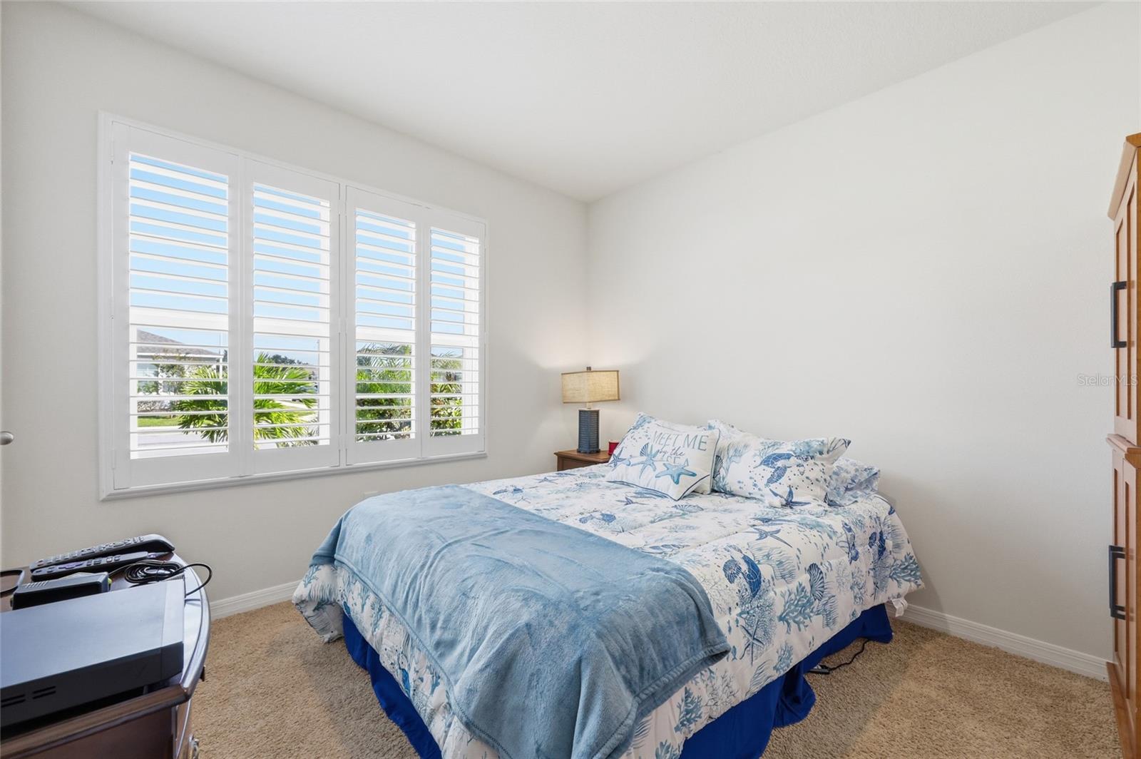 Image 5 of 40 For 1989 Carnostie Road