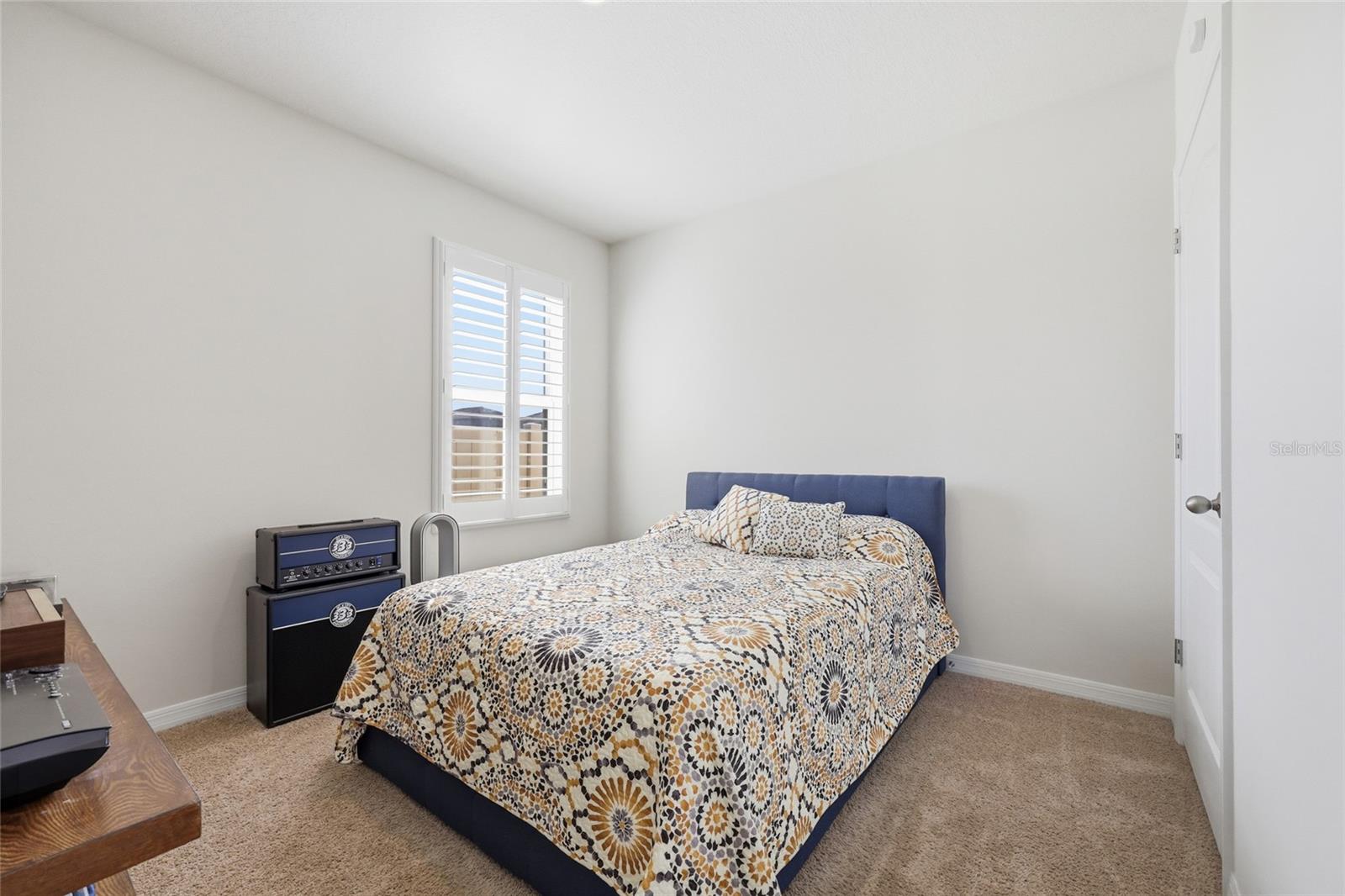 Image 6 of 40 For 1989 Carnostie Road