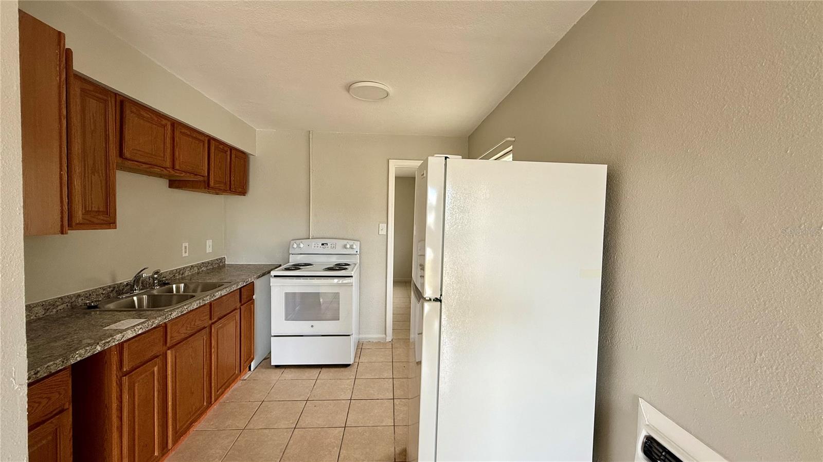 Image 3 of 12 For 207 Mill Street