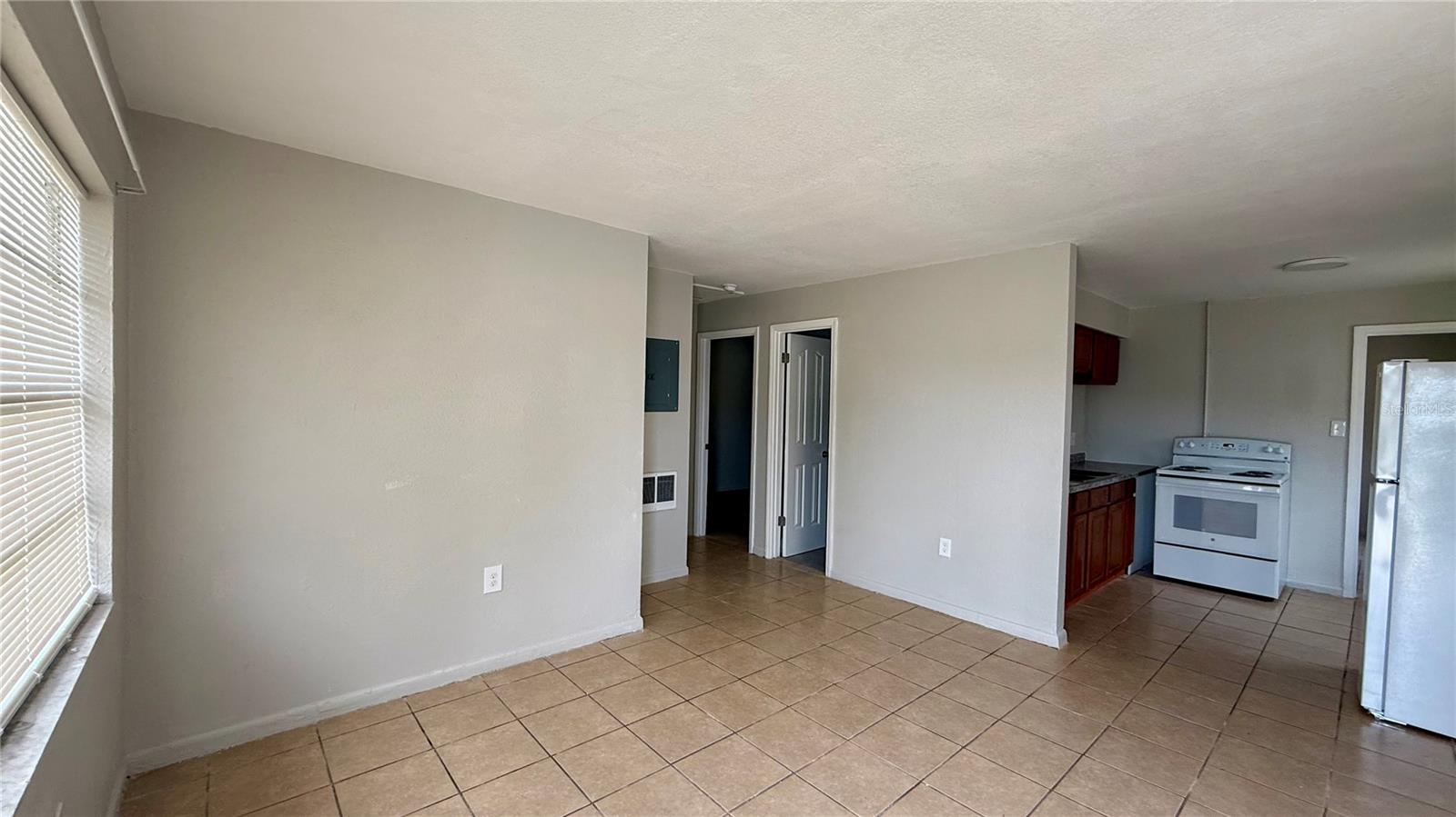 Image 5 of 12 For 207 Mill Street