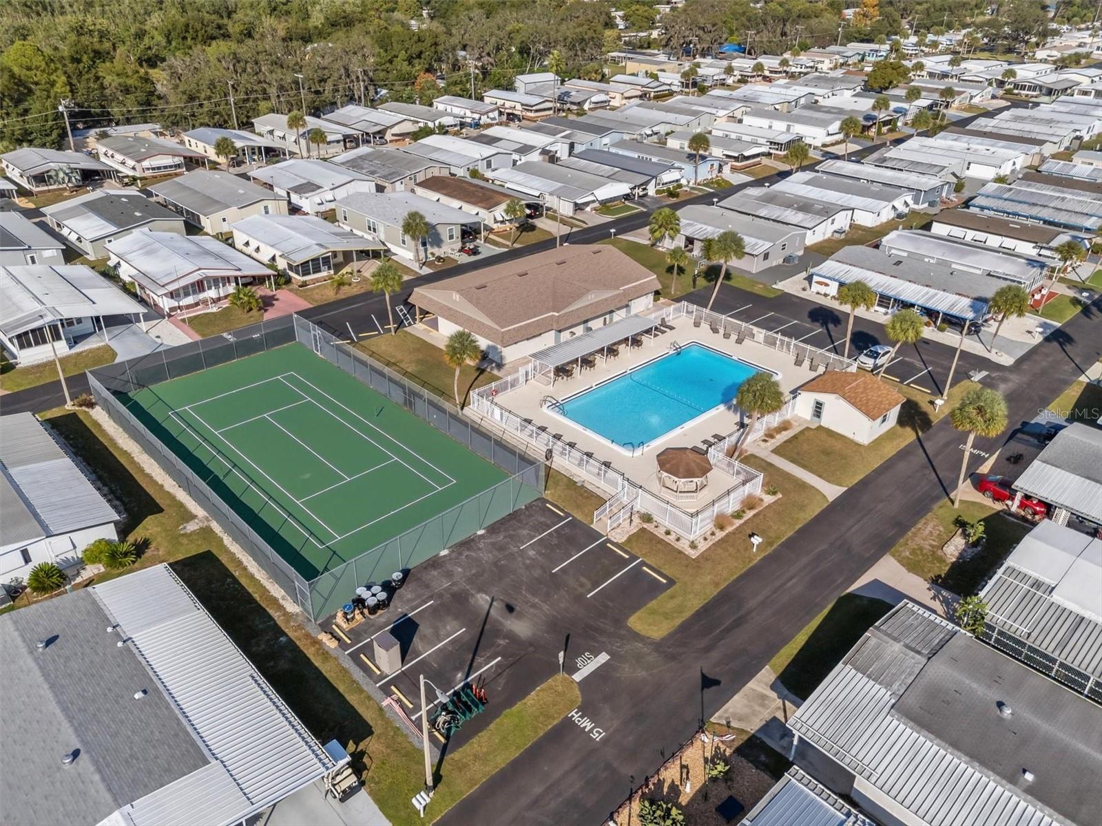 Image 42 of 47 For 4077 Rolling Oaks Drive