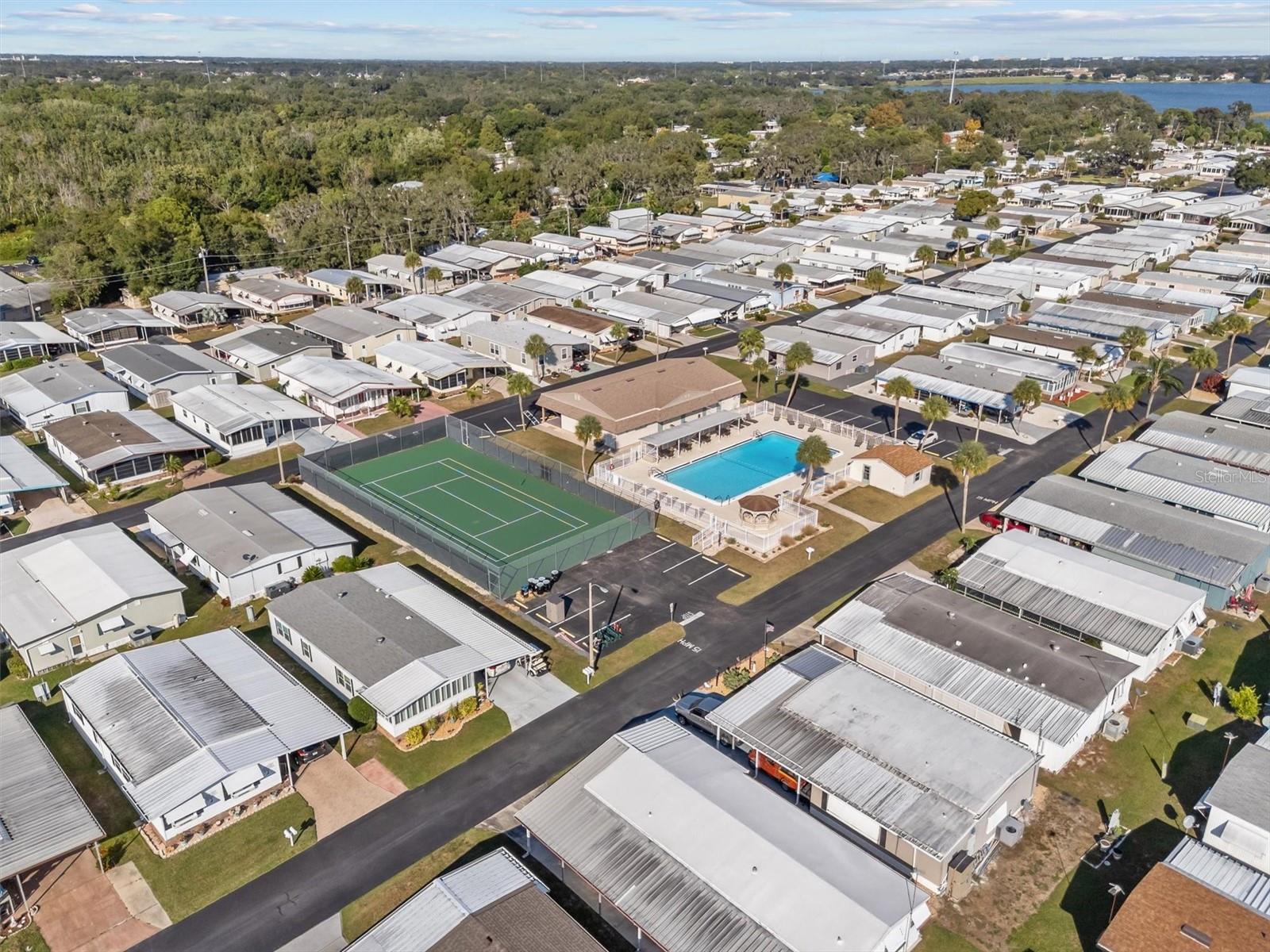 Image 43 of 47 For 4077 Rolling Oaks Drive