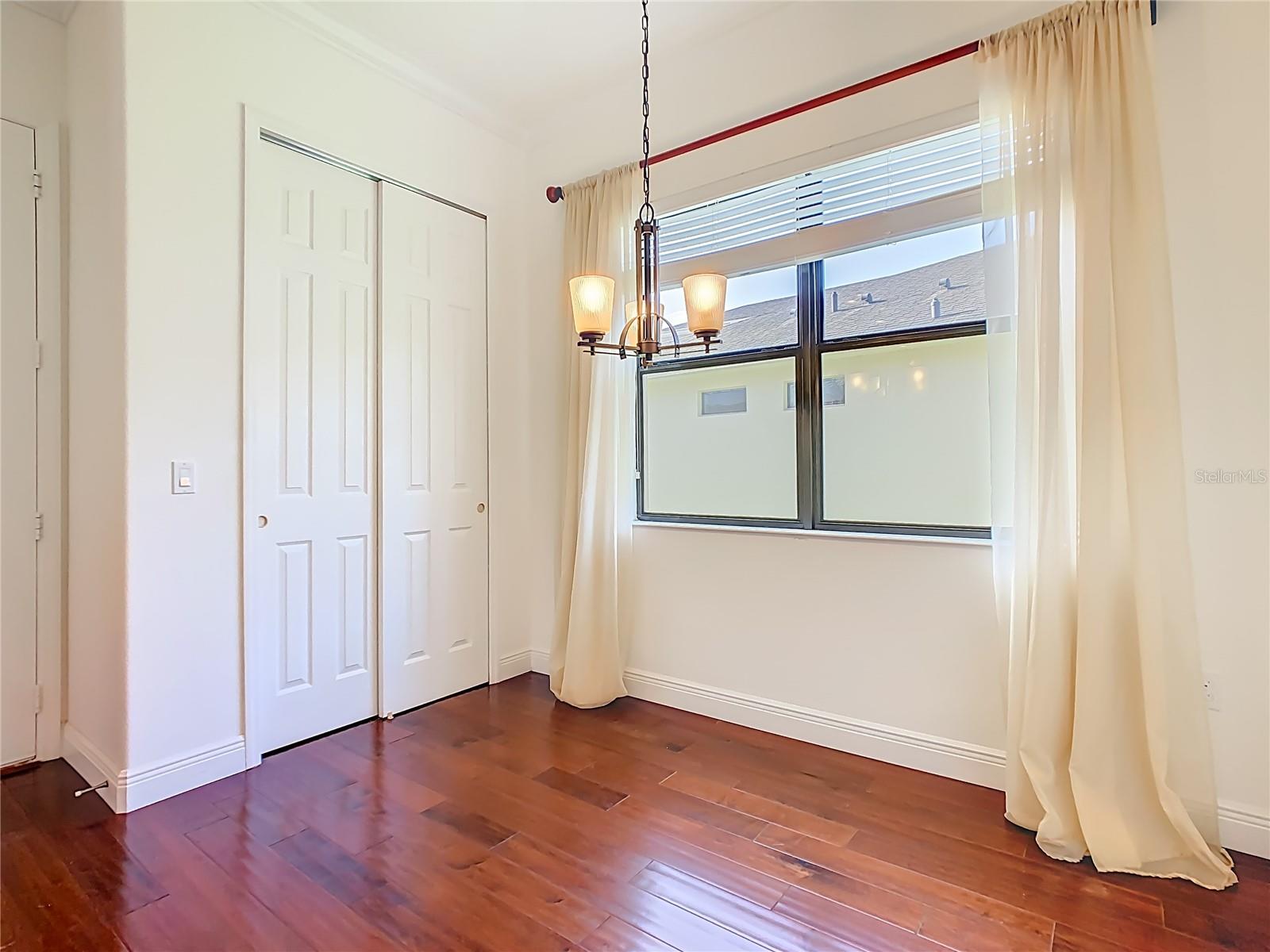 Image 20 of 61 For 650 Carmel Lane